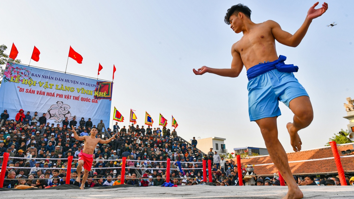 Hai Phong hosts 700-year-old wrestling festival